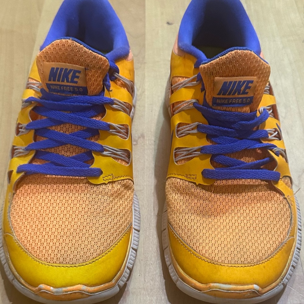 Womens Nike Air Free 5.0 Low Top ~ Orange ~ sz 7.5 US